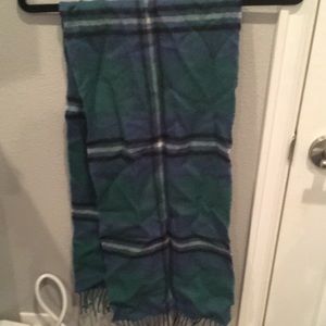 Authentic Scottish Wool Scarf 🧣!